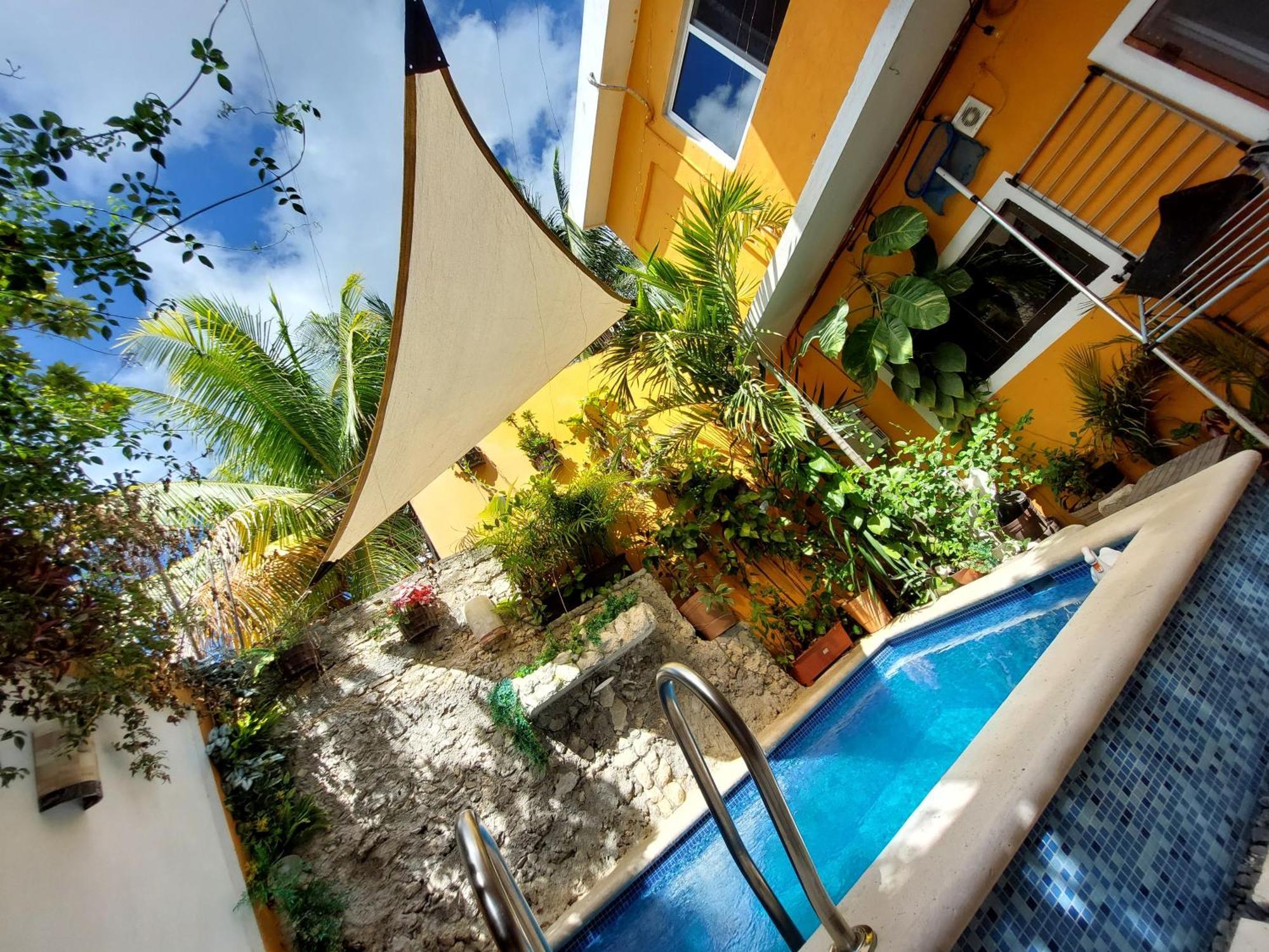 4 Homestay